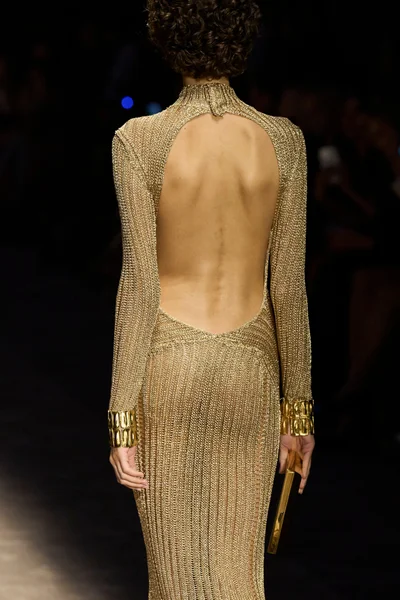 Look 140